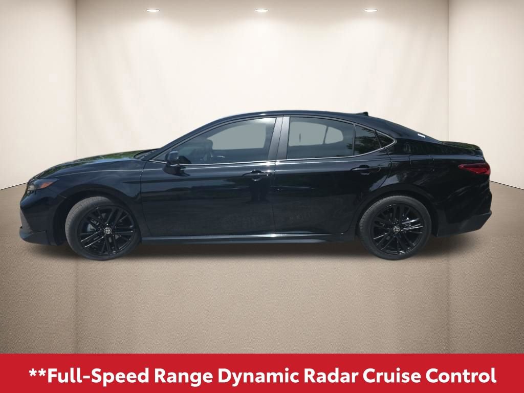Used 2026 Toyota Camry SE image 10