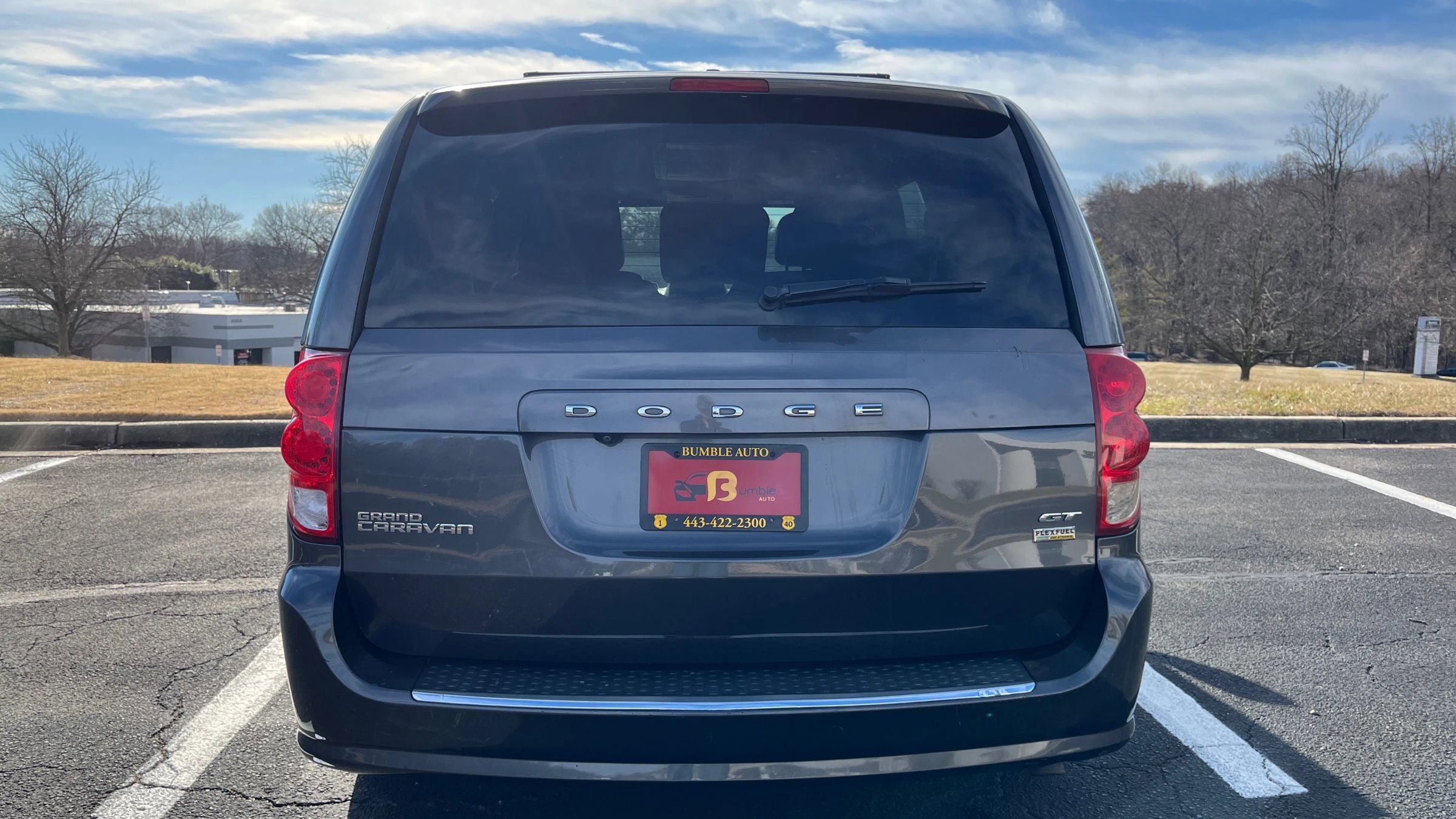 Used 2018 Dodge Grand Caravan SXT w/ Blacktop Package image 13