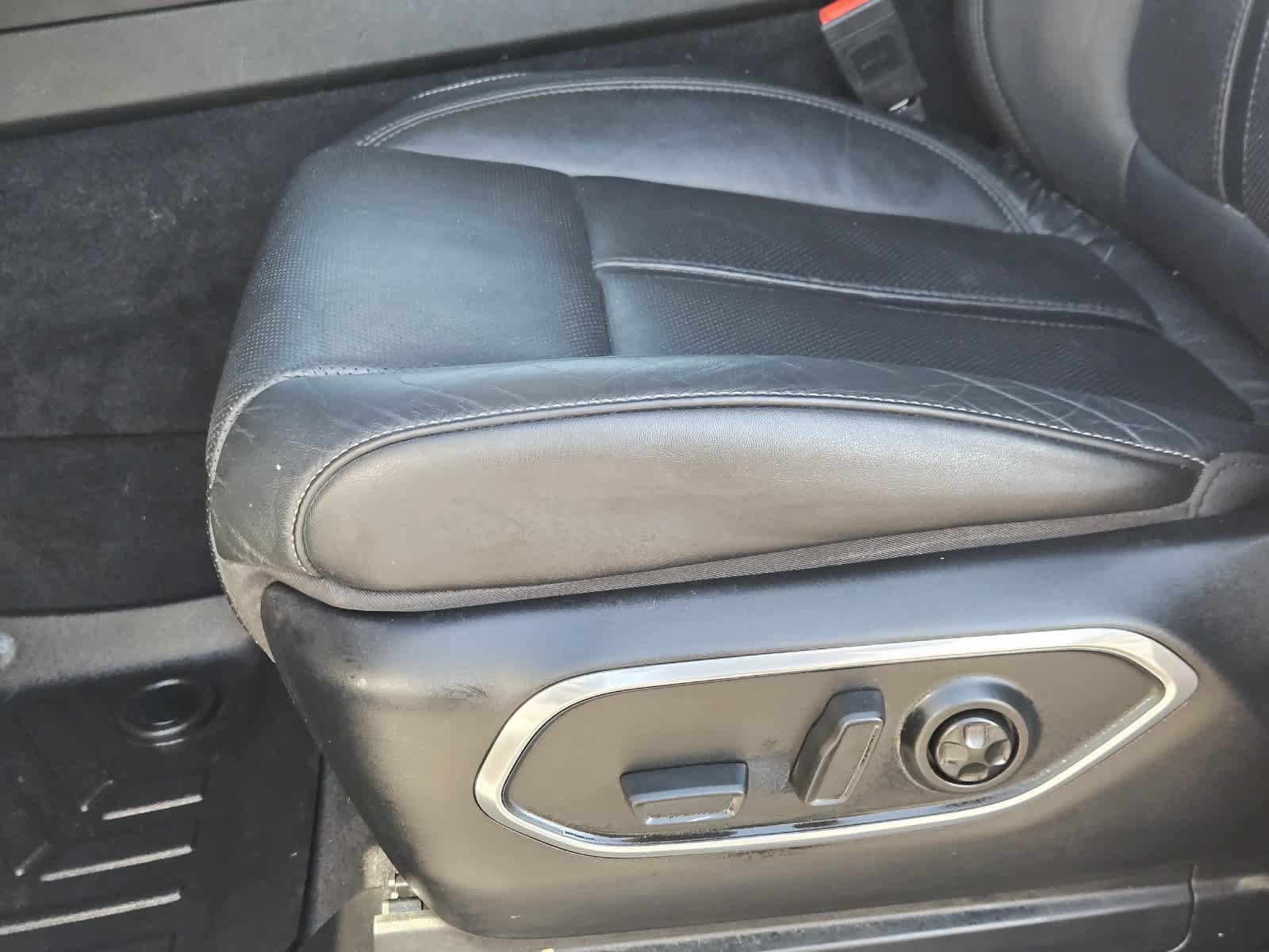 Used 2022 Jeep Wagoneer Series III w/ Convenience Group I AWD/4WD image 21
