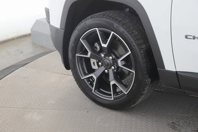 New 2026 Jeep Cherokee Overland image 13