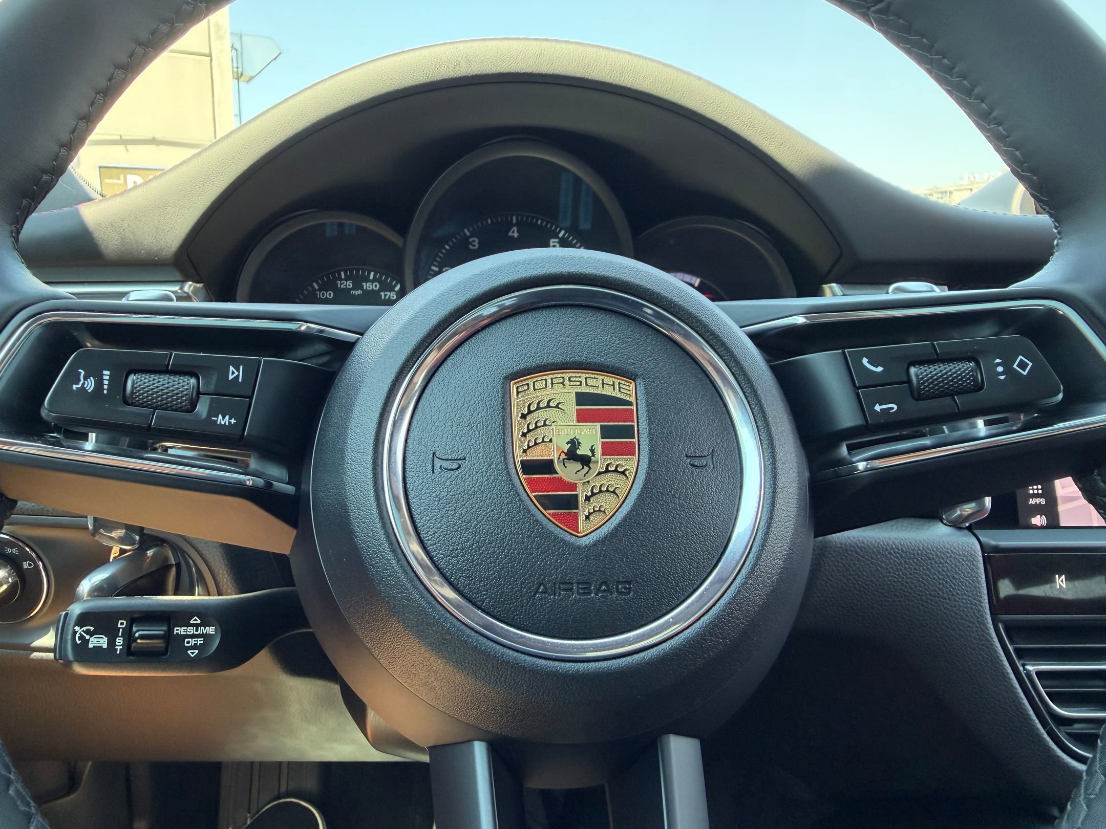 Certified 2026 Porsche Macan AWD/4WD image 29
