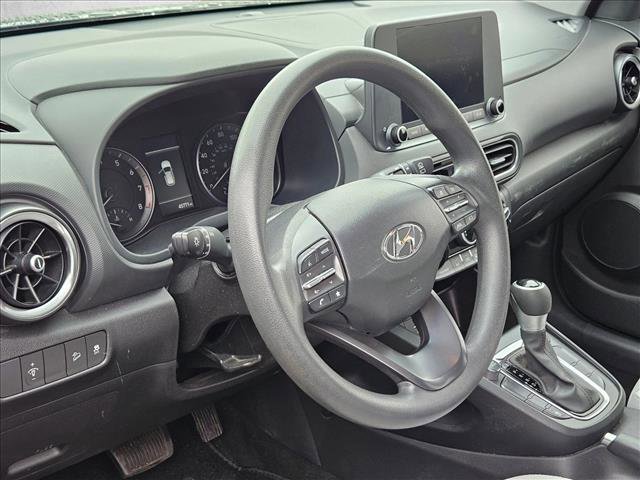 Used 2023 Hyundai Kona SEL image 8