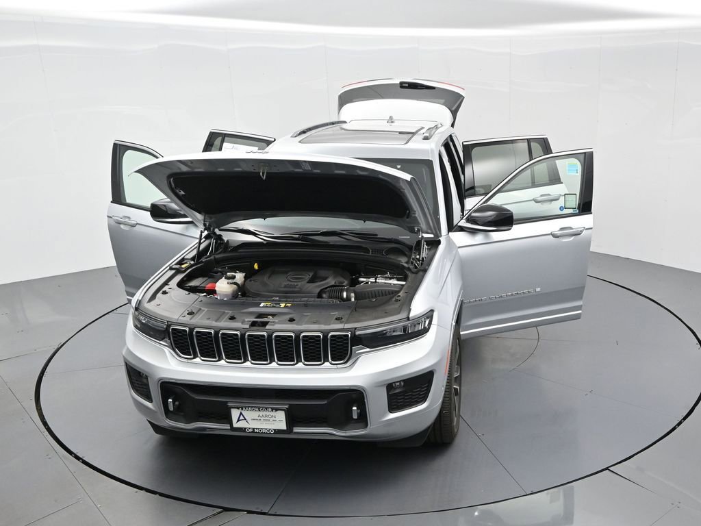 Used 2023 Jeep Grand Cherokee Overland image 31