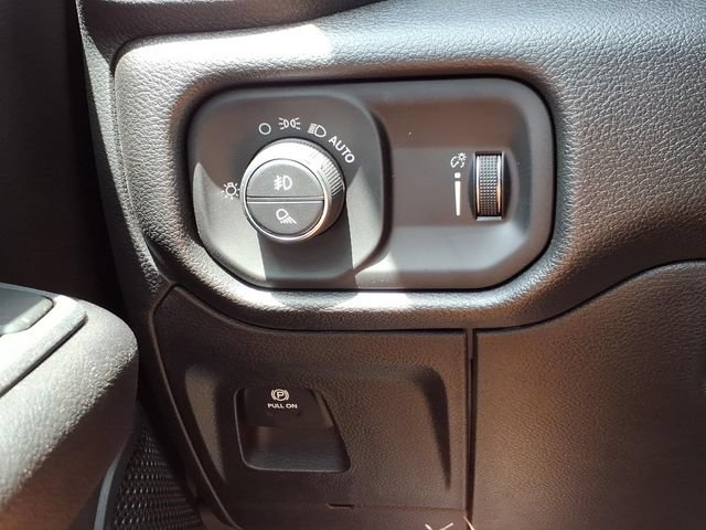New 2026 RAM 1500 Warlock AWD/4WD image 25