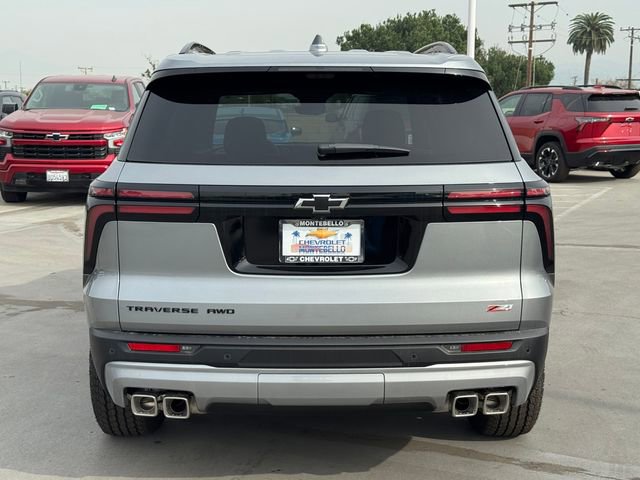 New 2026 Chevrolet Traverse Z71 w/ Enhanced Driving Package image 4