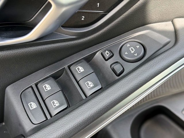 Used 2025 BMW 330i 330i image 16