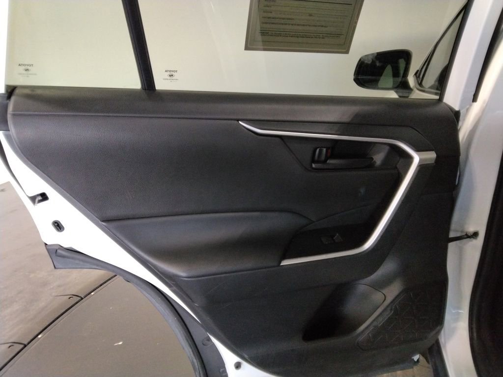 Used 2024 Toyota RAV4 LE FWD image 31