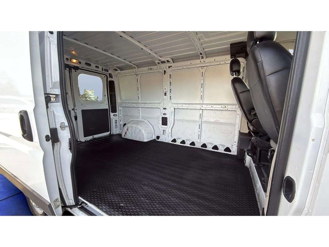 Used 2018 RAM ProMaster 1500 image 16