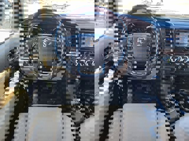 Used 2018 Toyota Sequoia SR5 w/ Premium Package image 26