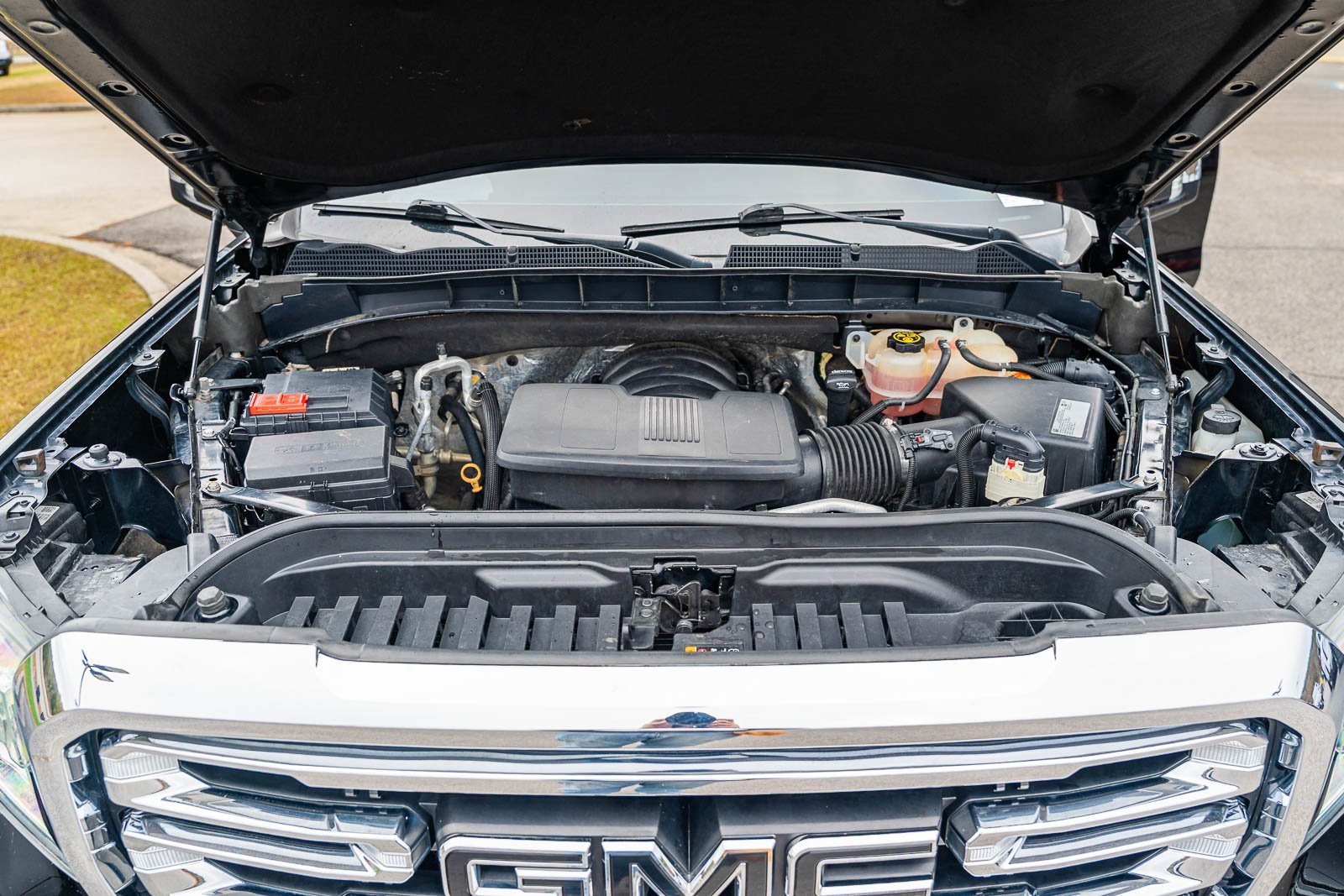 Used 2019 GMC Sierra 1500 SLT w/ SLT Premium Plus Package image 22