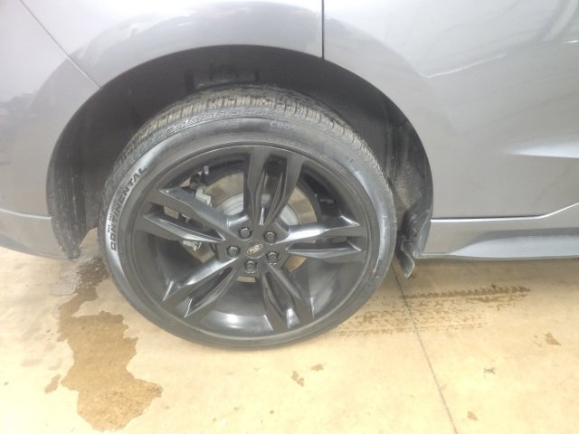 Used 2021 Ford Edge ST w/ Equipment Group 401A image 9