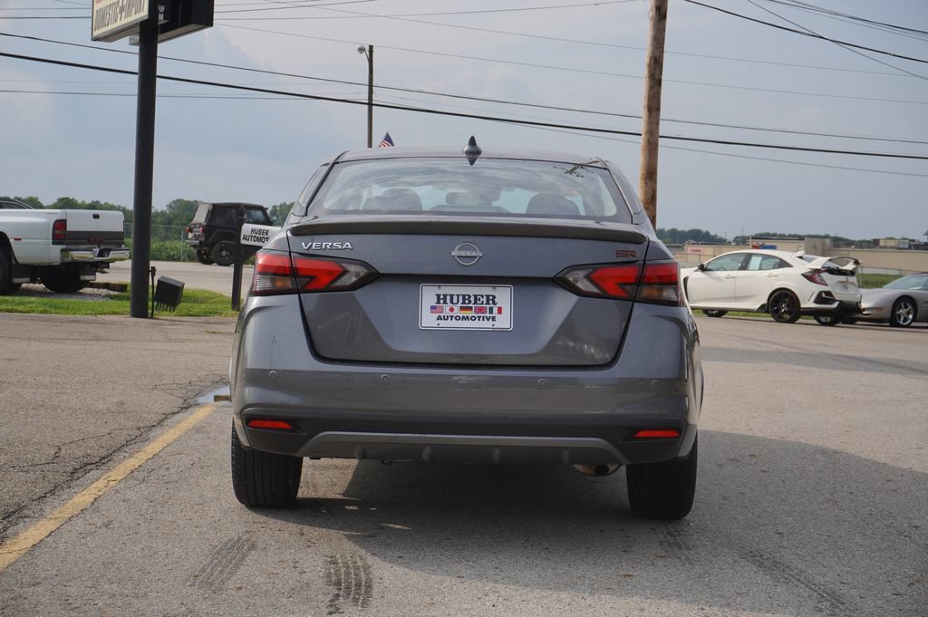 Used 2024 Nissan Versa SR FWD image 6