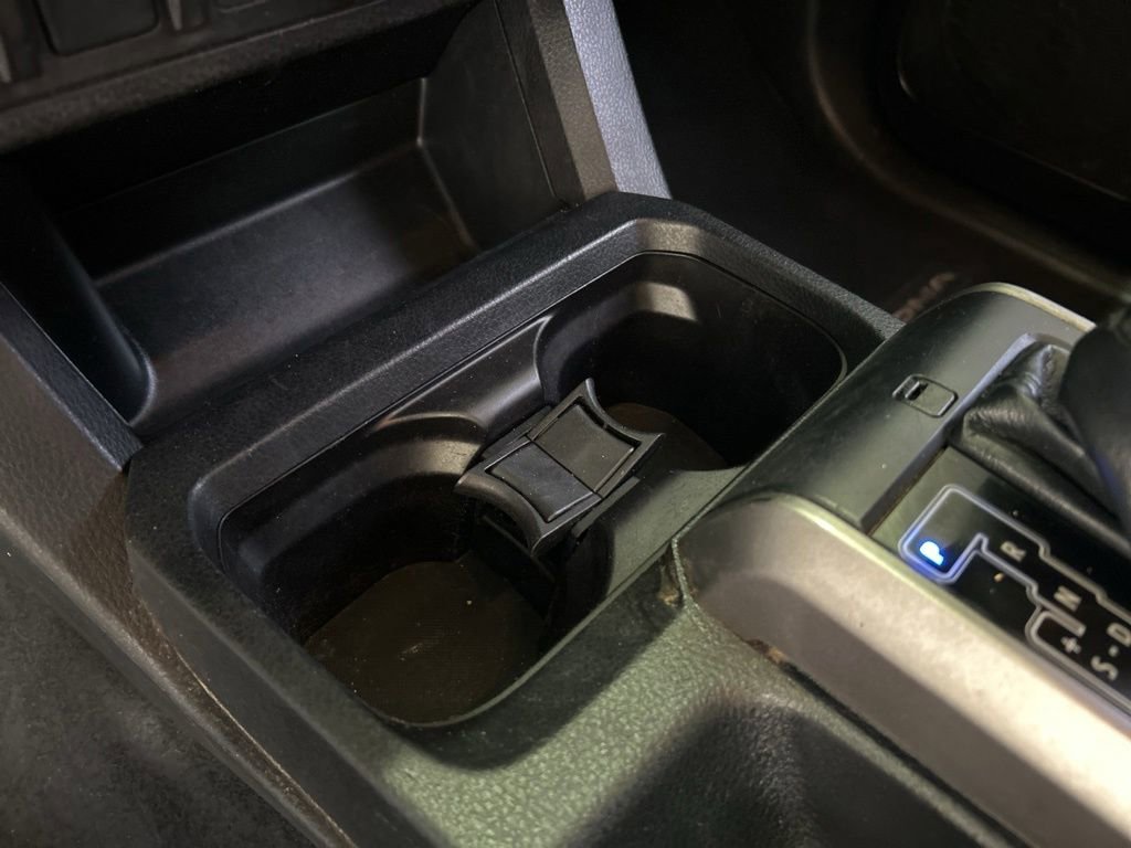 Used 2019 Toyota Tacoma SR5 RWD image 38