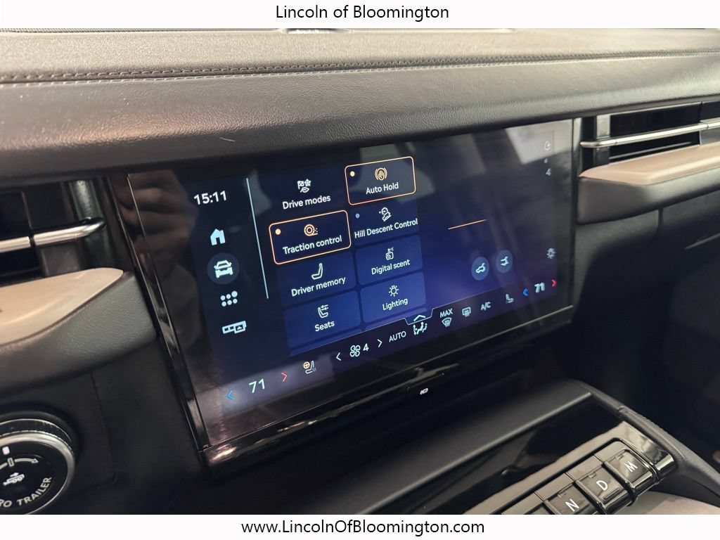 Used 2025 Lincoln Navigator L Reserve AWD/4WD image 41