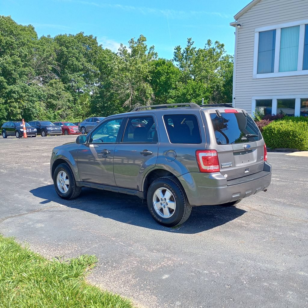 Used 2012 Ford Escape XLT AWD/4WD image 3