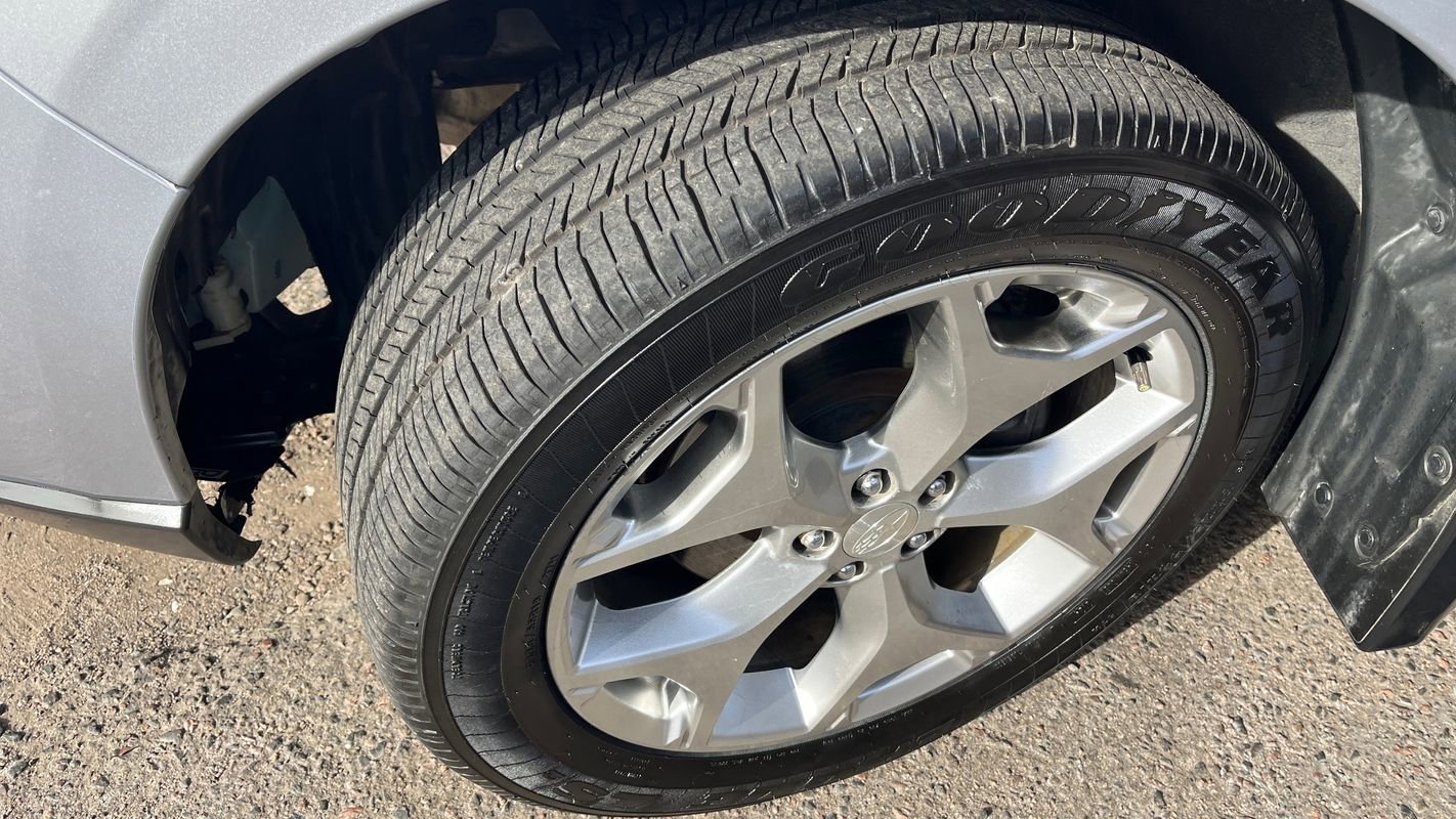 Used 2015 Subaru Forester 2.5i Touring w/ Popular Package #2 image 24