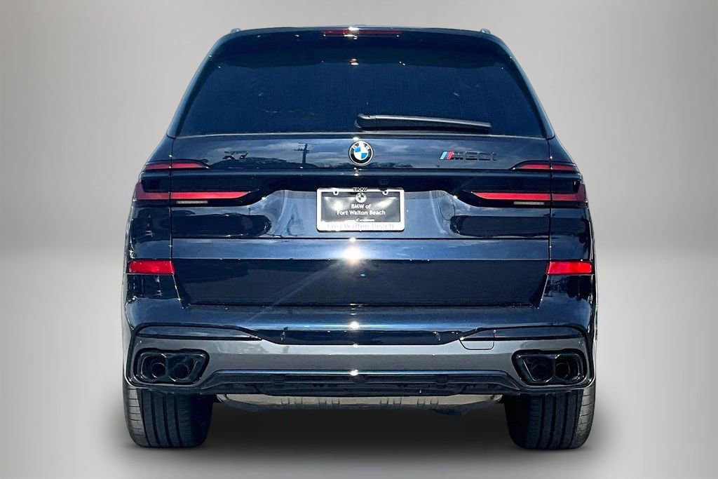 New 2026 BMW X7 M60i image 3