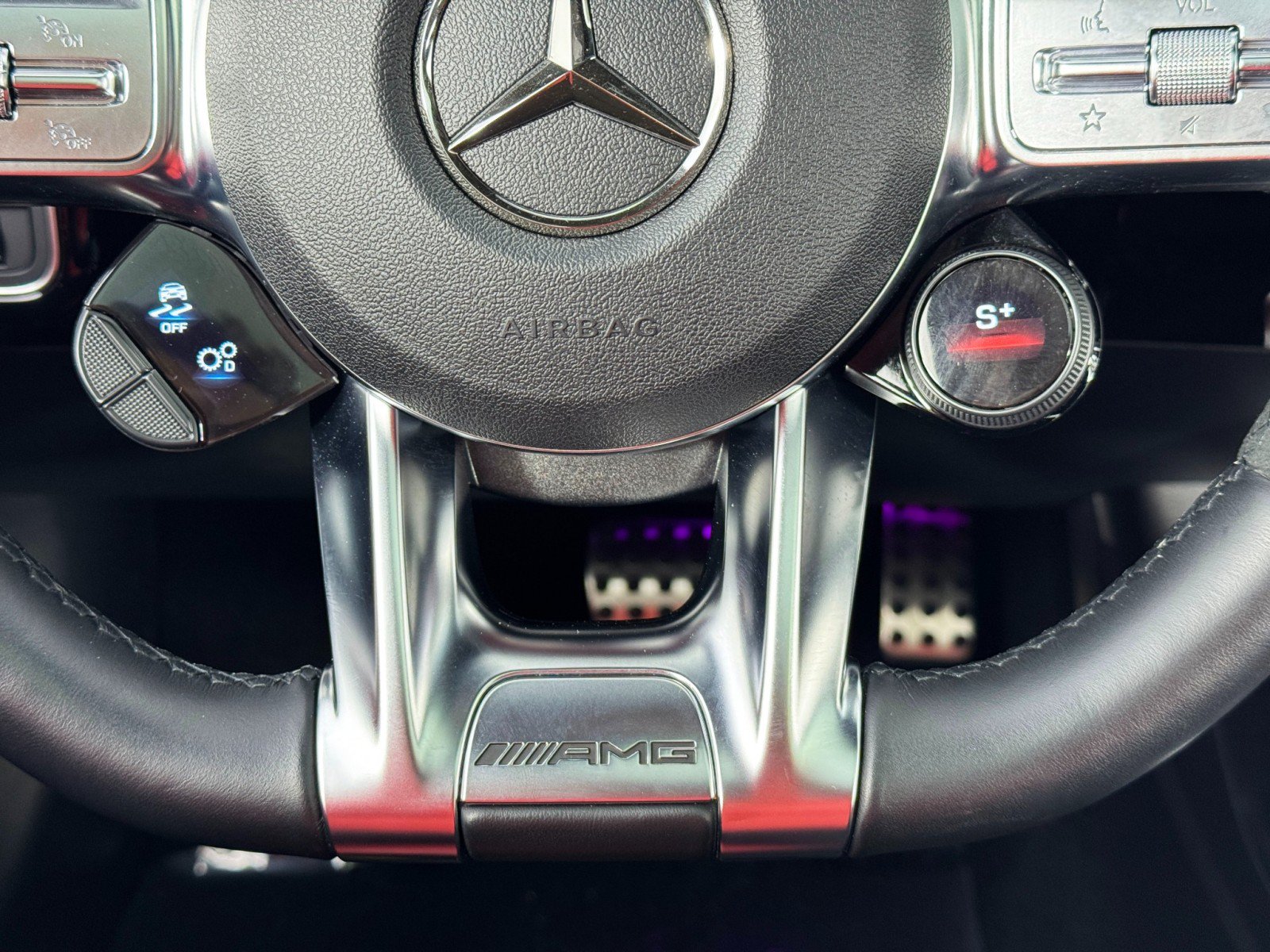 Used 2022 Mercedes-Benz CLA 45 AMG 4MATIC w/ Parking Assistance Package image 24