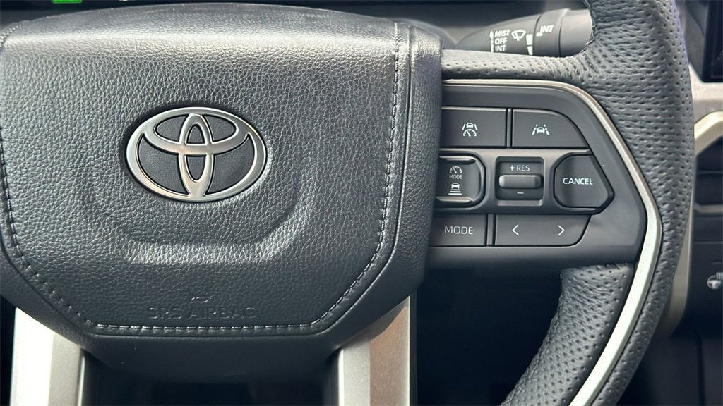 New 2025 Toyota Tacoma Trailhunter image 28