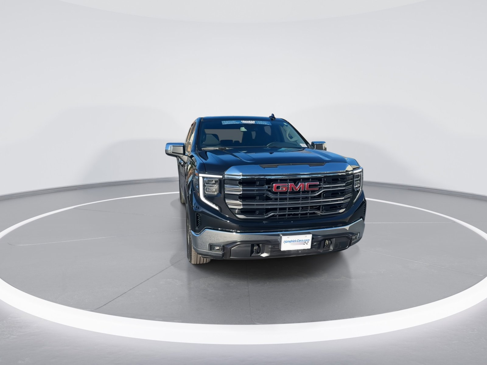 Certified 2024 GMC Sierra 1500 SLT image 3