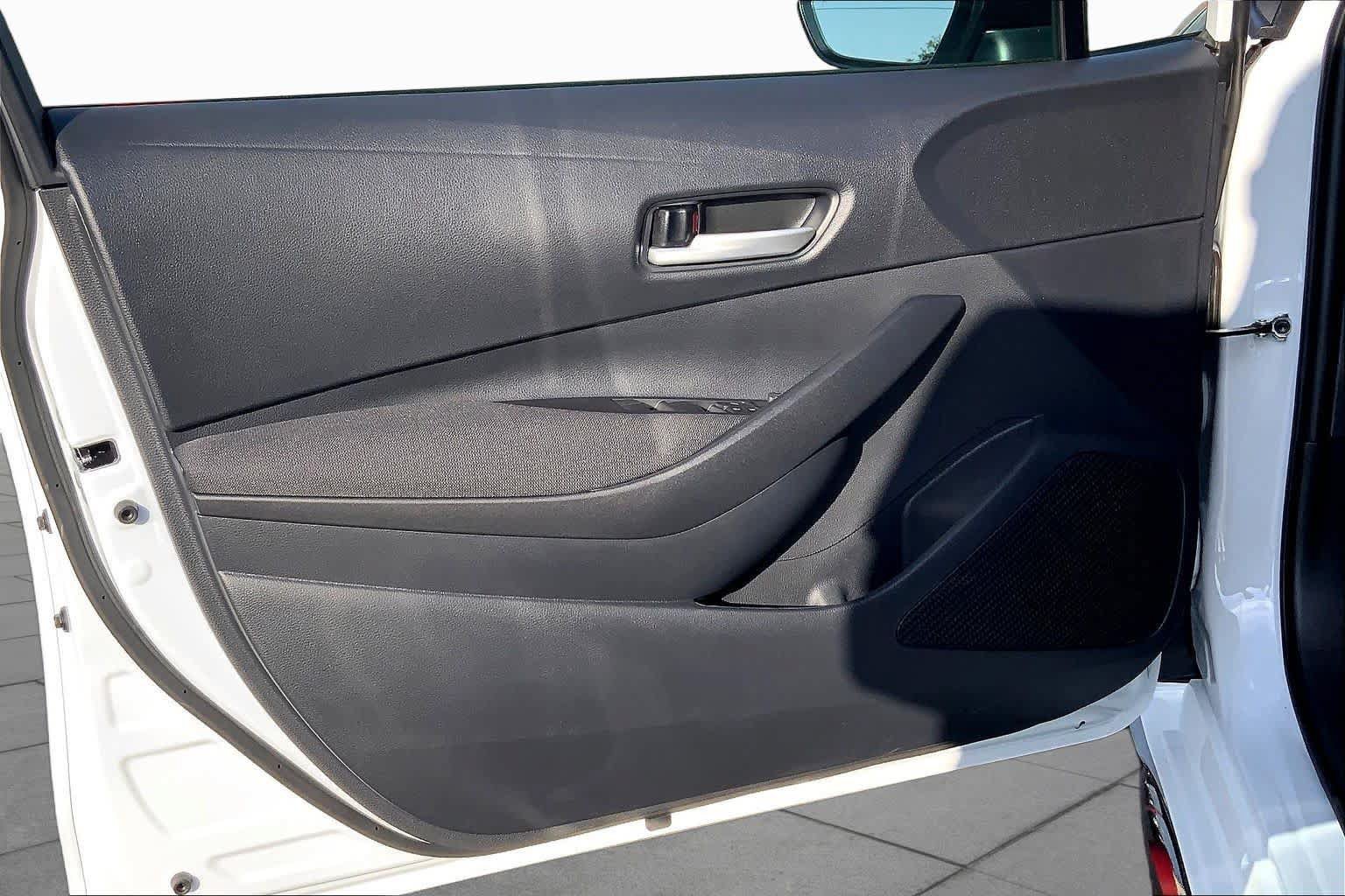 New 2026 Toyota Corolla SE FWD image 10