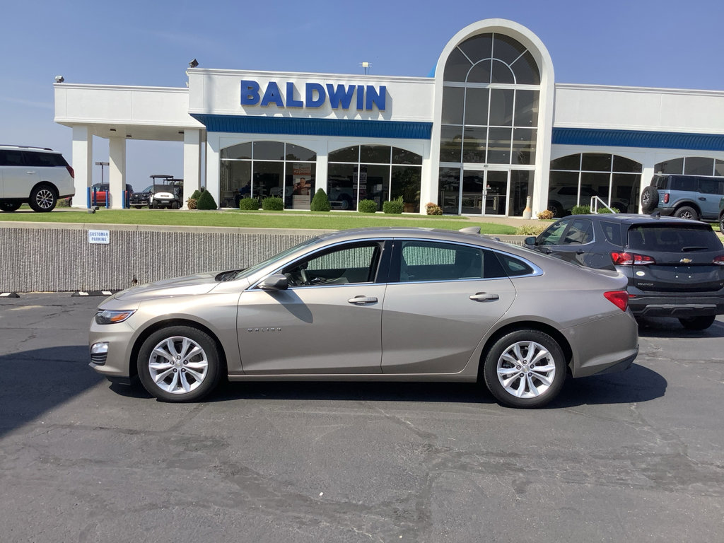 Used 2023 Chevrolet Malibu LT image 4