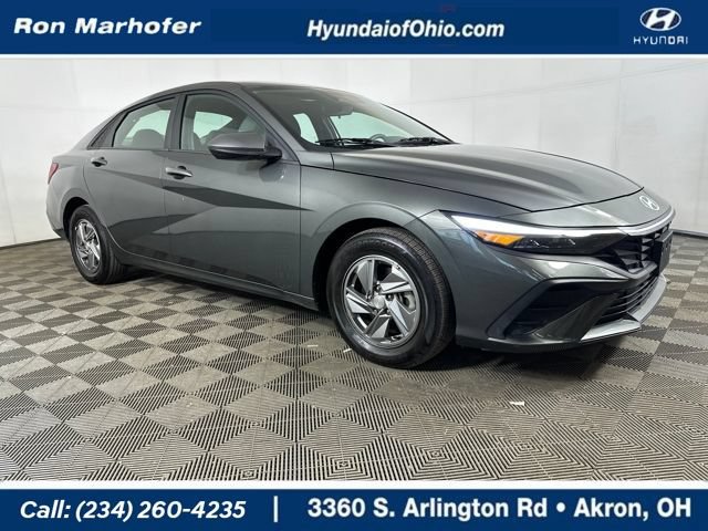Used 2025 Hyundai Elantra SE w/ Cargo Package