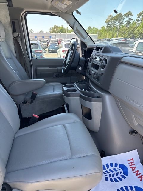 Used 2024 Ford E-350 and Econoline 350 Super Duty w/ Power Windows & Locks Group RWD image 15