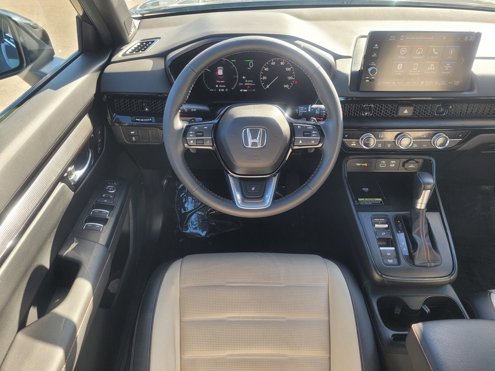 Used 2024 Honda CR-V Sport Touring image 11