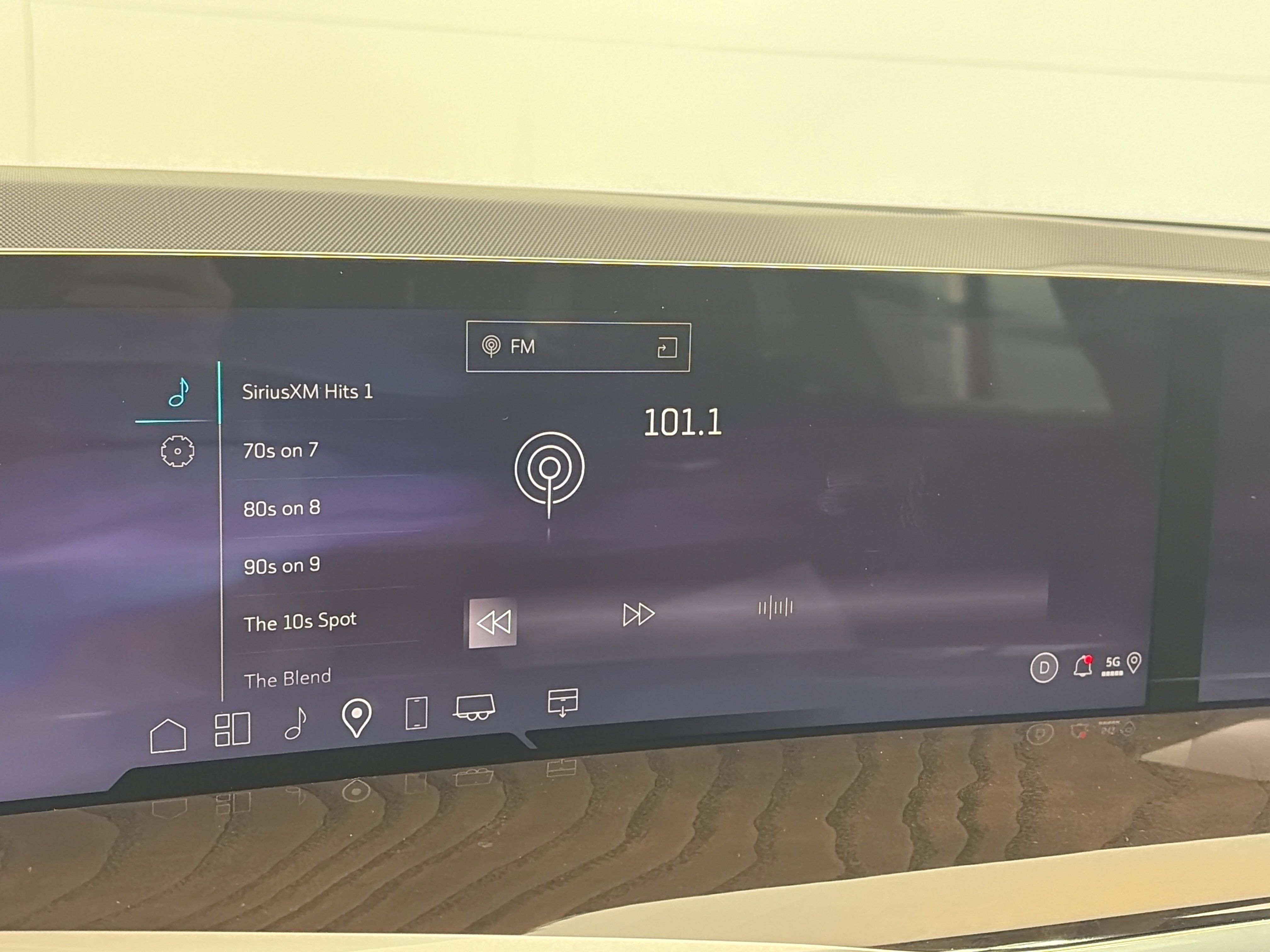 Used 2025 Cadillac Escalade Sport Platinum image 24