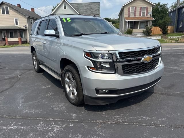 Used 2015 Chevrolet Tahoe LT w/ Luxury Package AWD/4WD image 2