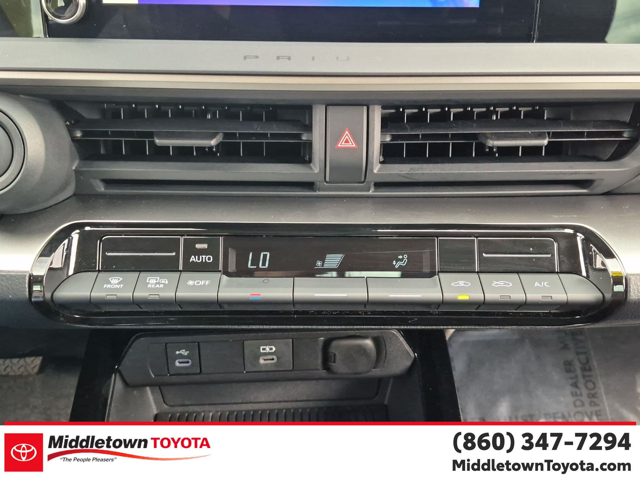 Used 2023 Toyota Prius LE FWD image 25