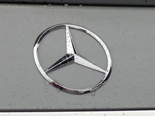 Used 2025 Mercedes-Benz GLE 350 4MATIC w/ AMG Line Exterior image 11