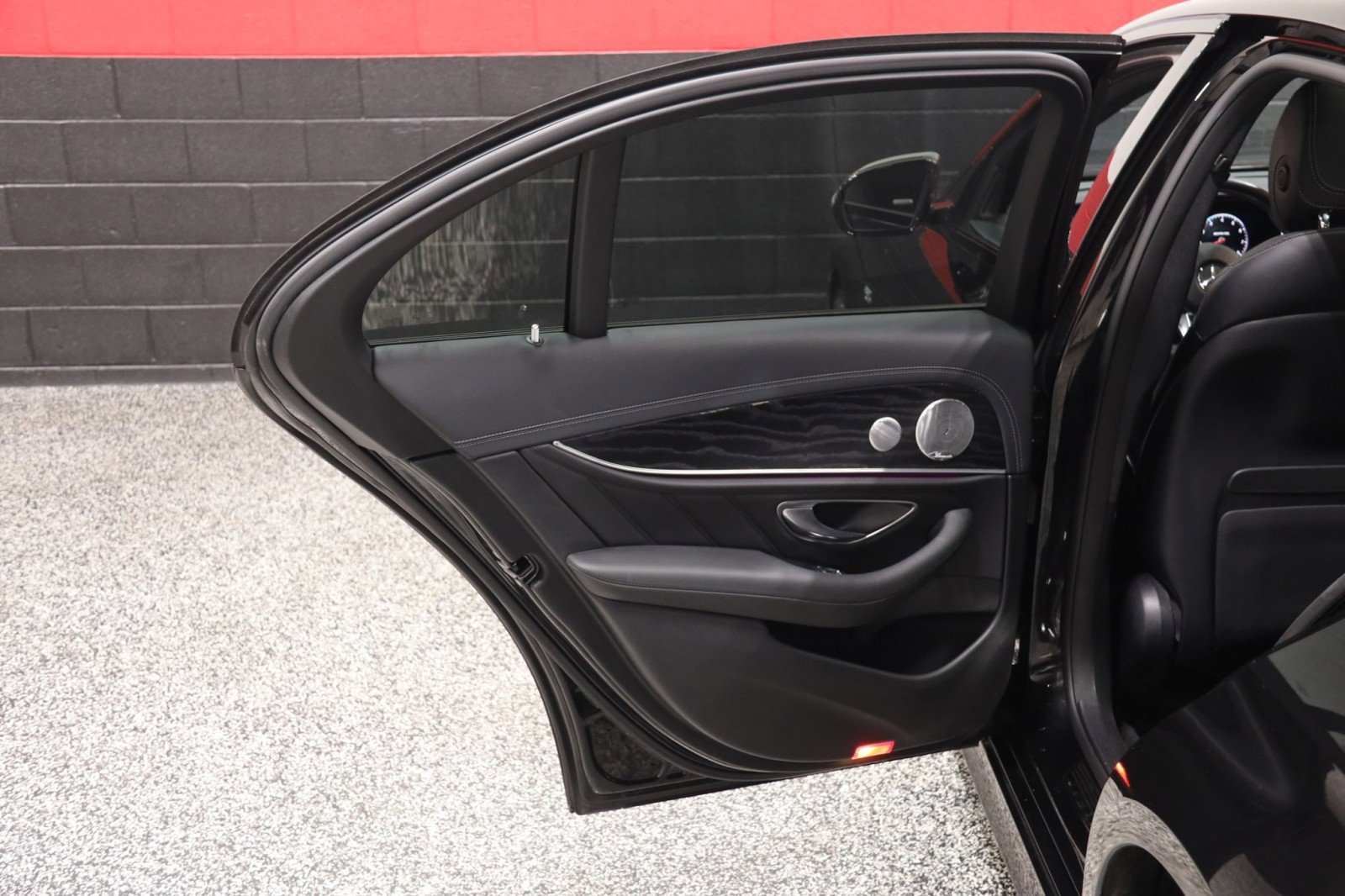 Used 2019 Mercedes-Benz E 53 AMG 4MATIC Sedan image 40