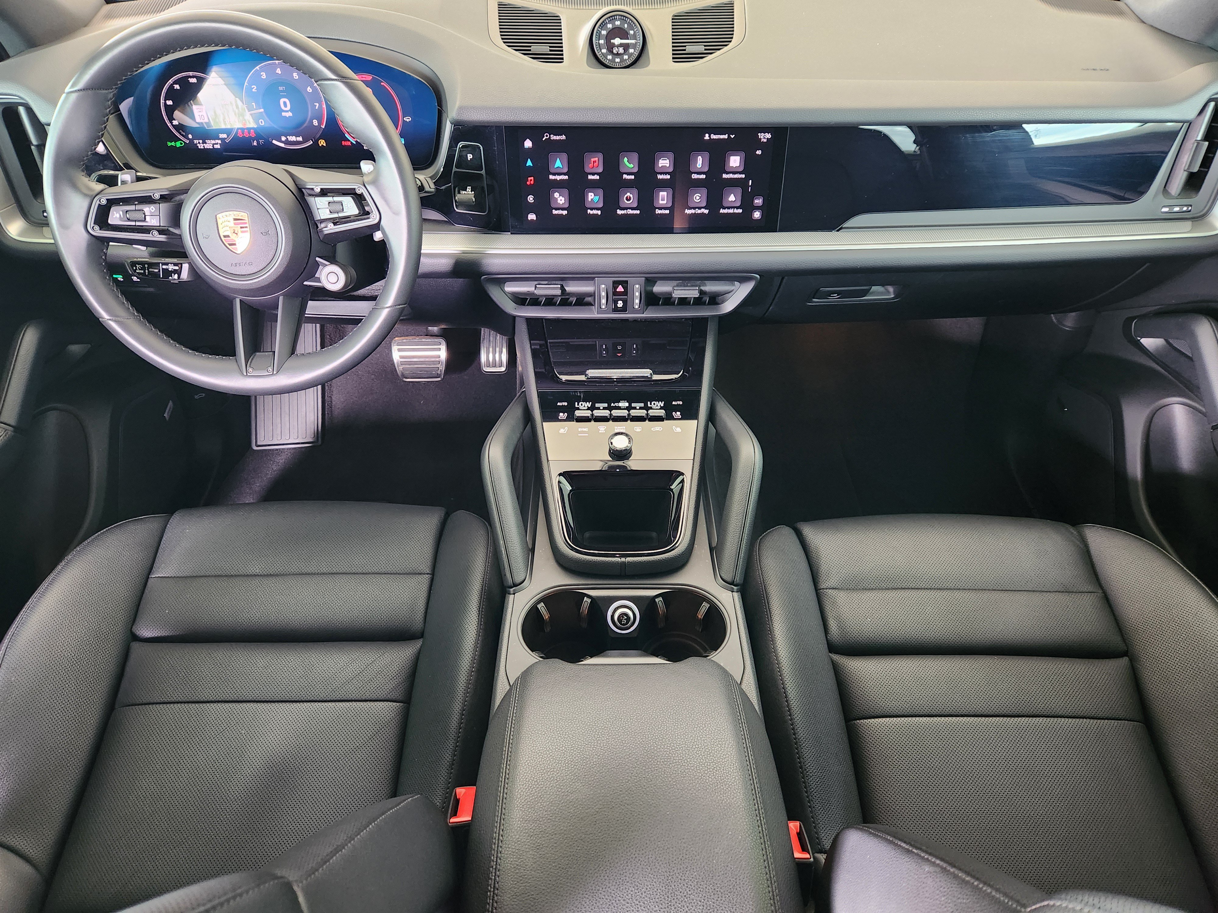 Certified 2025 Porsche Cayenne S AWD/4WD image 28