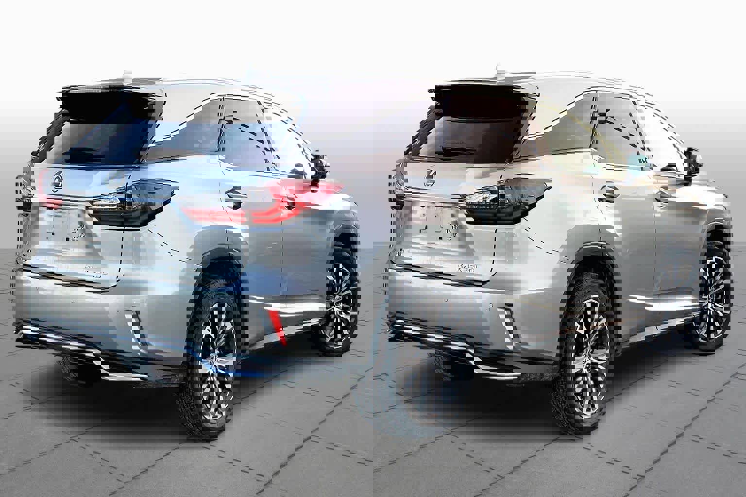 Used 2020 Lexus RX 350L Premium w/ Premium Package image 13