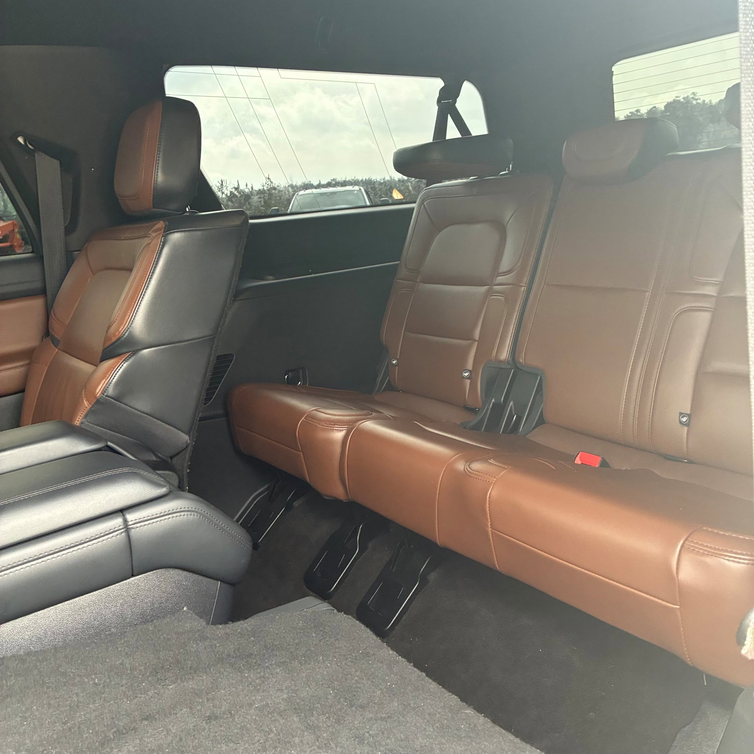 Used 2023 Lincoln Navigator L Reserve image 31