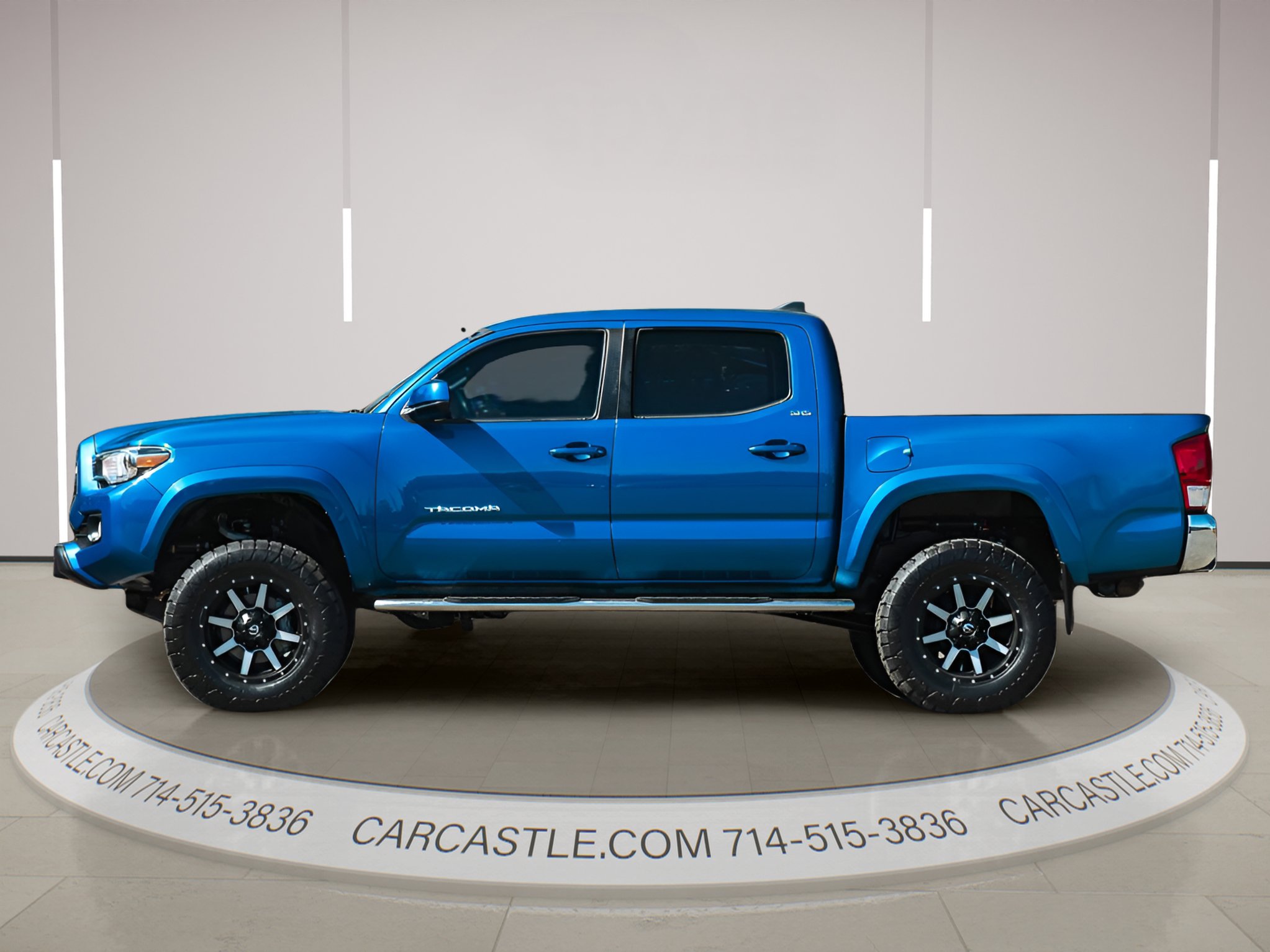 Used 2017 Toyota Tacoma SR5 w/ Tow Package image 13