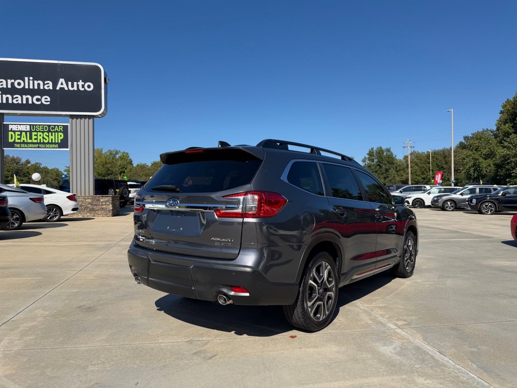 Used 2023 Subaru Ascent Limited AWD/4WD image 4
