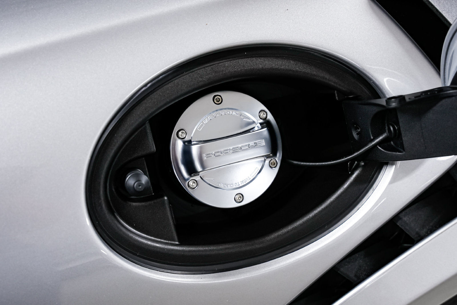 Used 2019 Porsche 911 GT3 RS RWD image 37