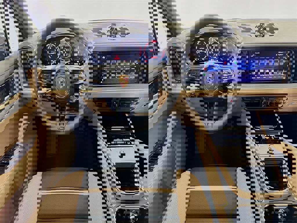 New 2026 Porsche Cayenne image 27