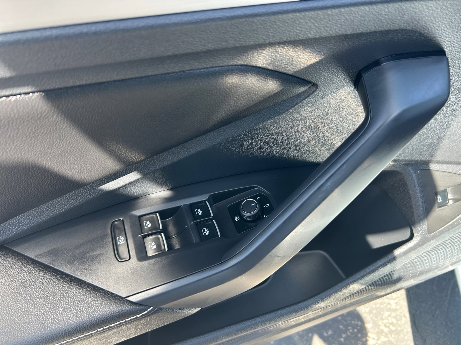 Certified 2026 Volkswagen Jetta Sport image 13