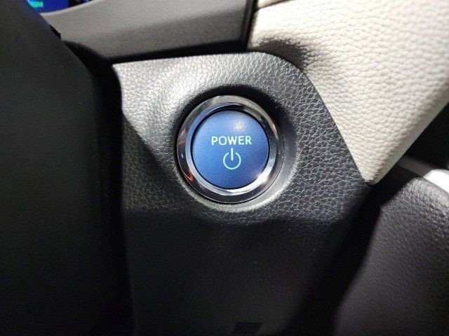 Used 2020 Toyota RAV4 Limited w/ All Weather Liner Package image 37