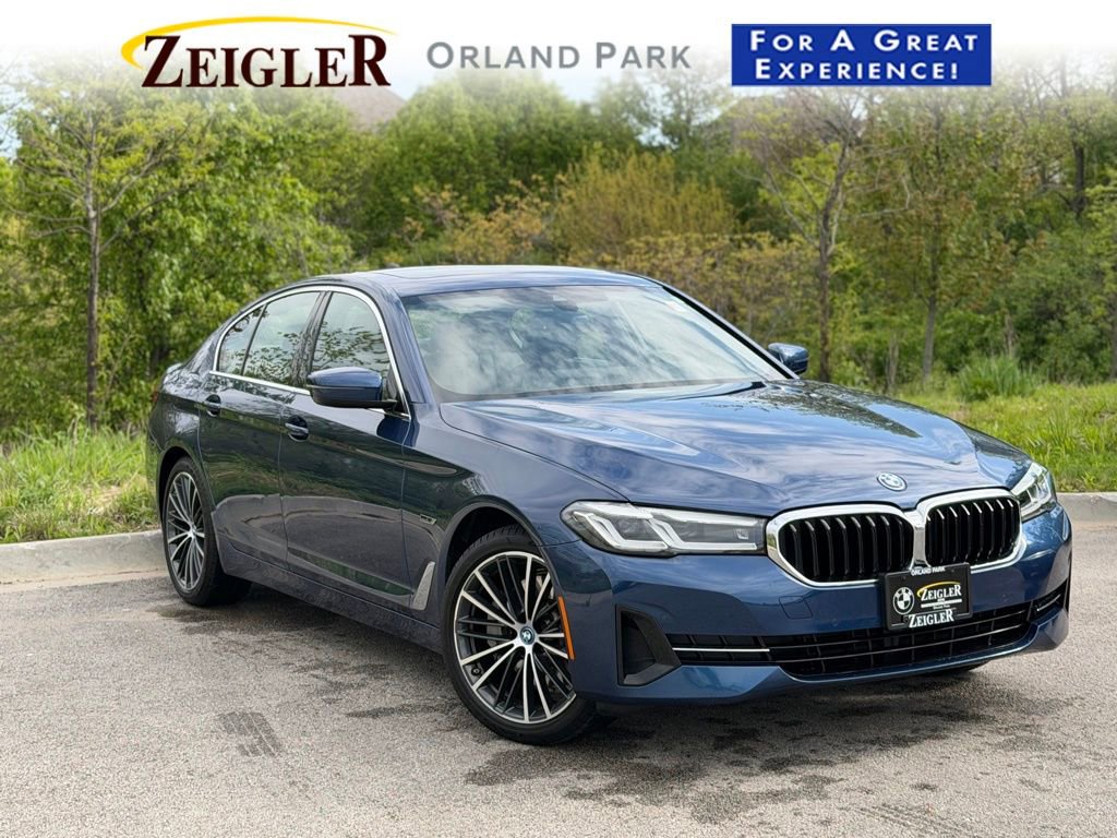 Certified 2023 BMW 530e xDrive w/ Premium Package