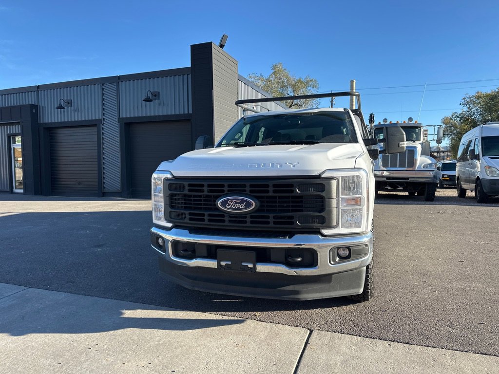 Used 2023 Ford F250 XL w/ 360-Degree Camera Package image 2
