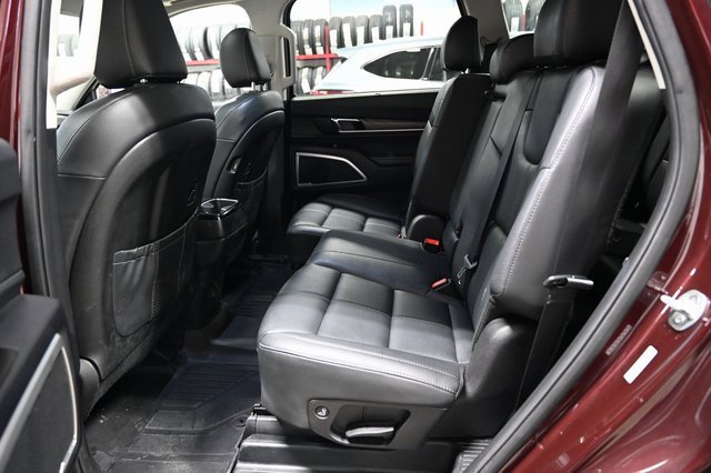 Used 2020 Kia Telluride EX image 12