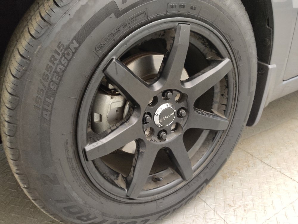 Used 2023 Nissan Versa S w/ Trunk Package FWD image 31