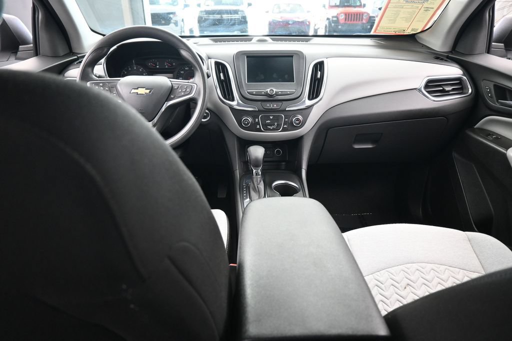 Used 2023 Chevrolet Equinox LS FWD image 37