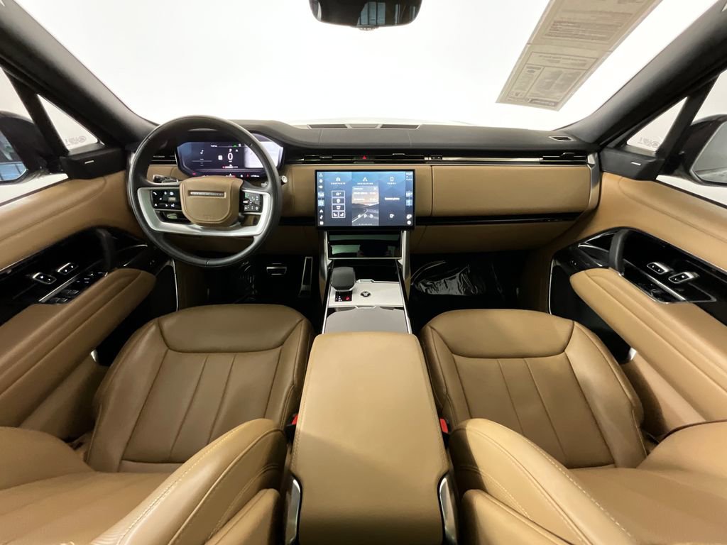 Certified 2024 Land Rover Range Rover SE AWD/4WD image 10