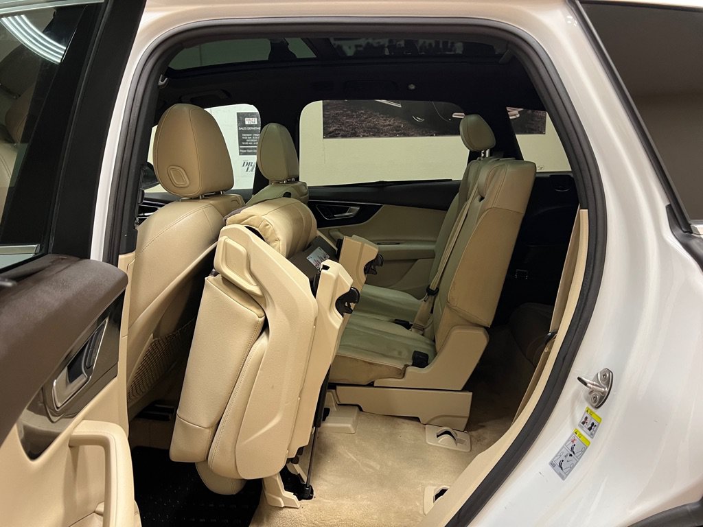 Used 2018 Audi Q7 3.0T Prestige AWD/4WD image 22